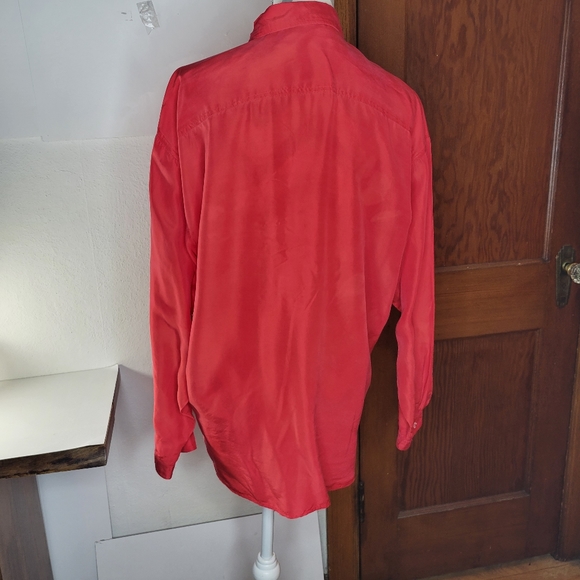 Womans James River Traders Red Silk Long sleeve Blouse size Medium - Picture 5 of 9